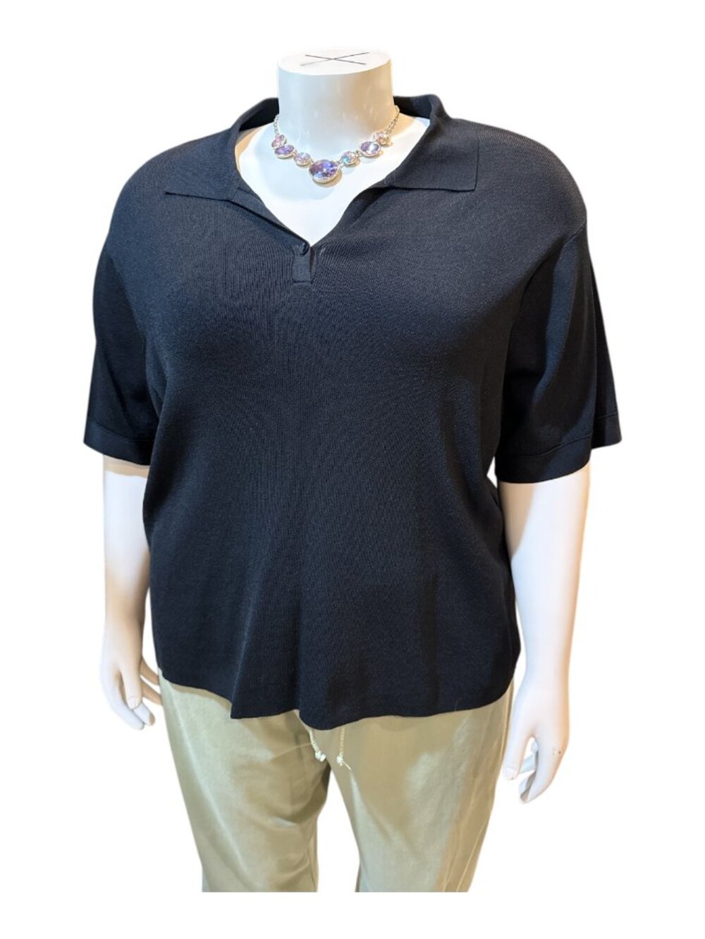 Talbots Woman Sz 2X Black V-Neck Collared Short Sleeve Knit Top